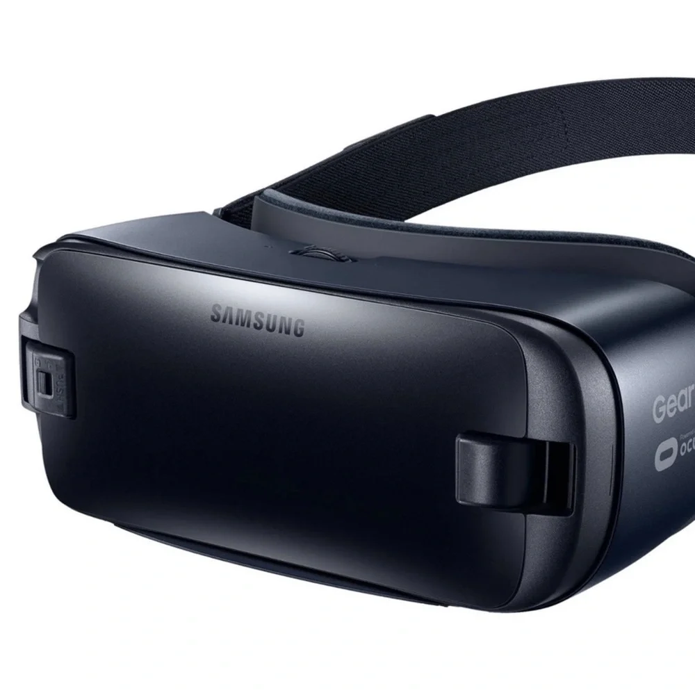 Samsung Gear VR “Oculus”